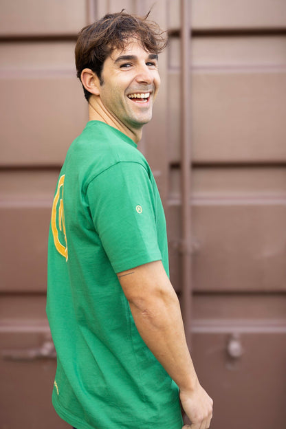 camiseta verde moda juvenil
